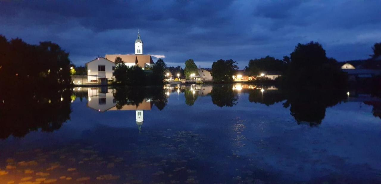 Grosszuegig Und Komfortabel:Ferienwohnung Im Bayerischen Wald! Wiesenfelden Bagian luar foto