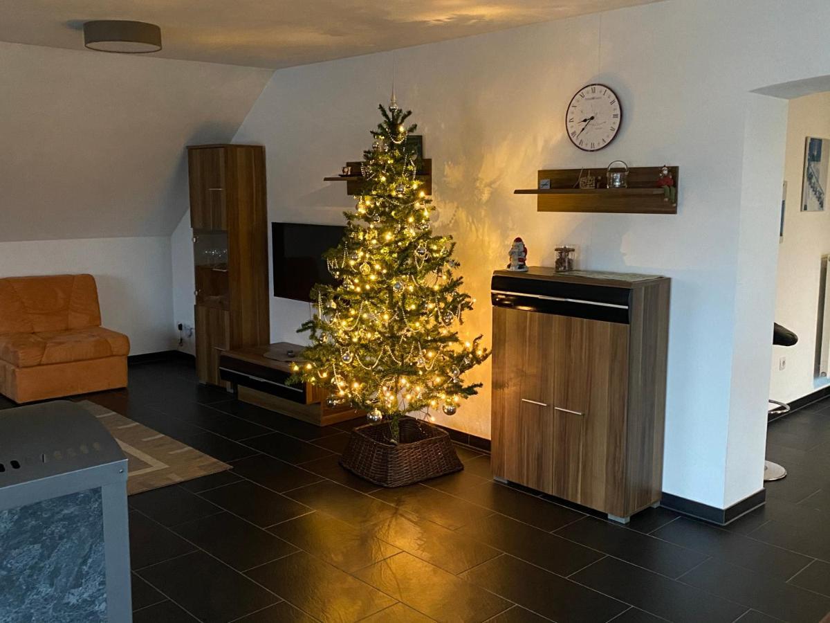 Grosszuegig Und Komfortabel:Ferienwohnung Im Bayerischen Wald! Wiesenfelden Bagian luar foto